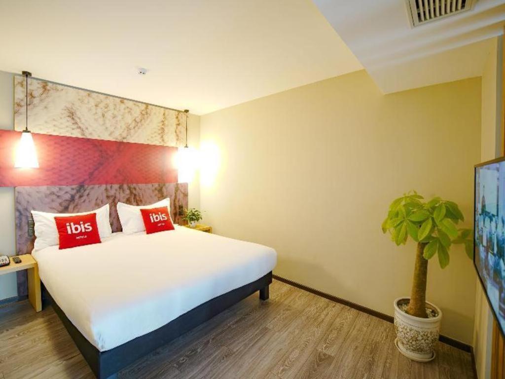 Ibis Chengdu Chunxi Road Shudu Mansion Hotel Exterior photo
