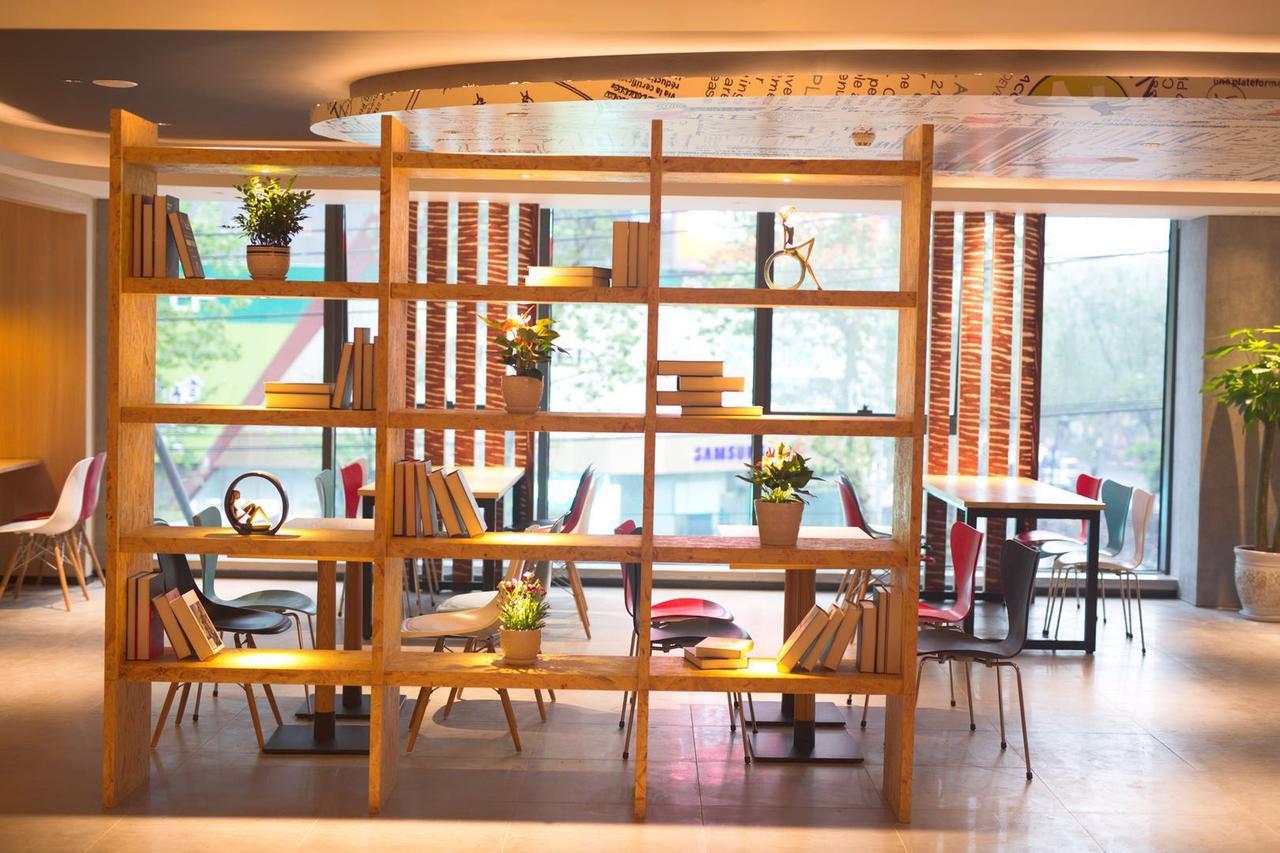 Ibis Chengdu Chunxi Road Shudu Mansion Hotel Exterior photo