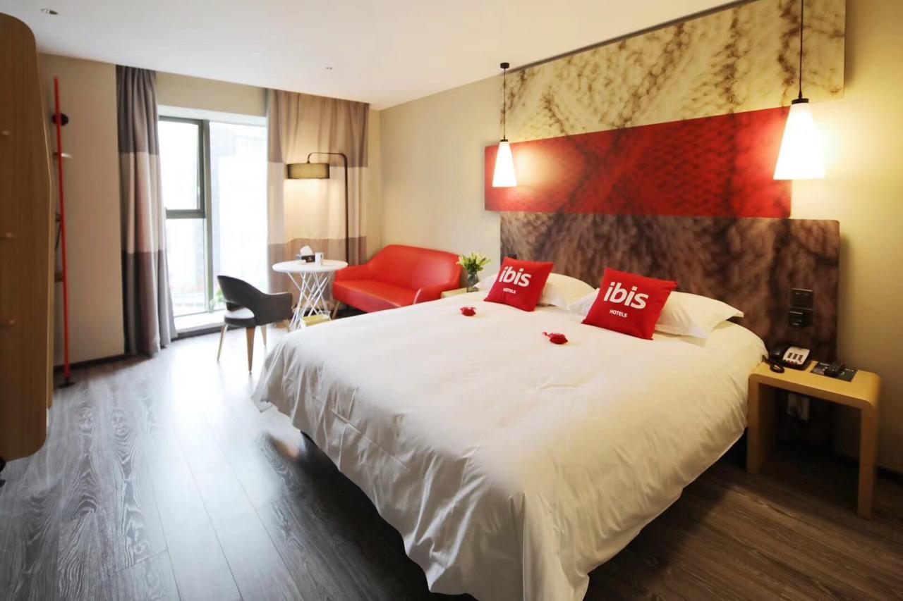 Ibis Chengdu Chunxi Road Shudu Mansion Hotel Exterior photo